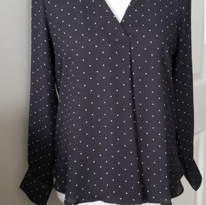 Ann Taylor gray w dots long sleeve blouse